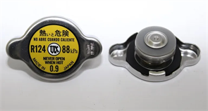 Крышка радиатора Futaba R124 45,5x25,5 широкий клапан (0.9 кг/см2) (MOX-201)